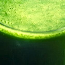 Best Spicy Green Juicing Recipe to Boost Energy 3 Best Spicy Green Juicing Recipe to Boost Energy - Spicy Green Juice midia 2