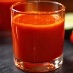 Best Spicy Tomato Juicing Recipe for a Metabolism Boost 5 Best Spicy Tomato Juicing Recipe for a Metabolism Boost - Spicy Tomato Juice midia 2