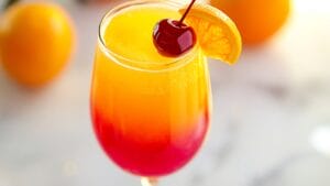 Easy Sunrise Mocktail (Bright, Citrusy & Non-Alcoholic) 1 Easy Sunrise Mocktail (Bright, Citrusy & Non-Alcoholic) - Sunrise Mocktail midia