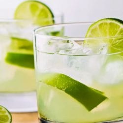 How to Make the Perfect Tequila Caipirinha Cocktail 5 How to Make the Perfect Tequila Caipirinha Cocktail - Tequila Caipirinha Cocktail midia