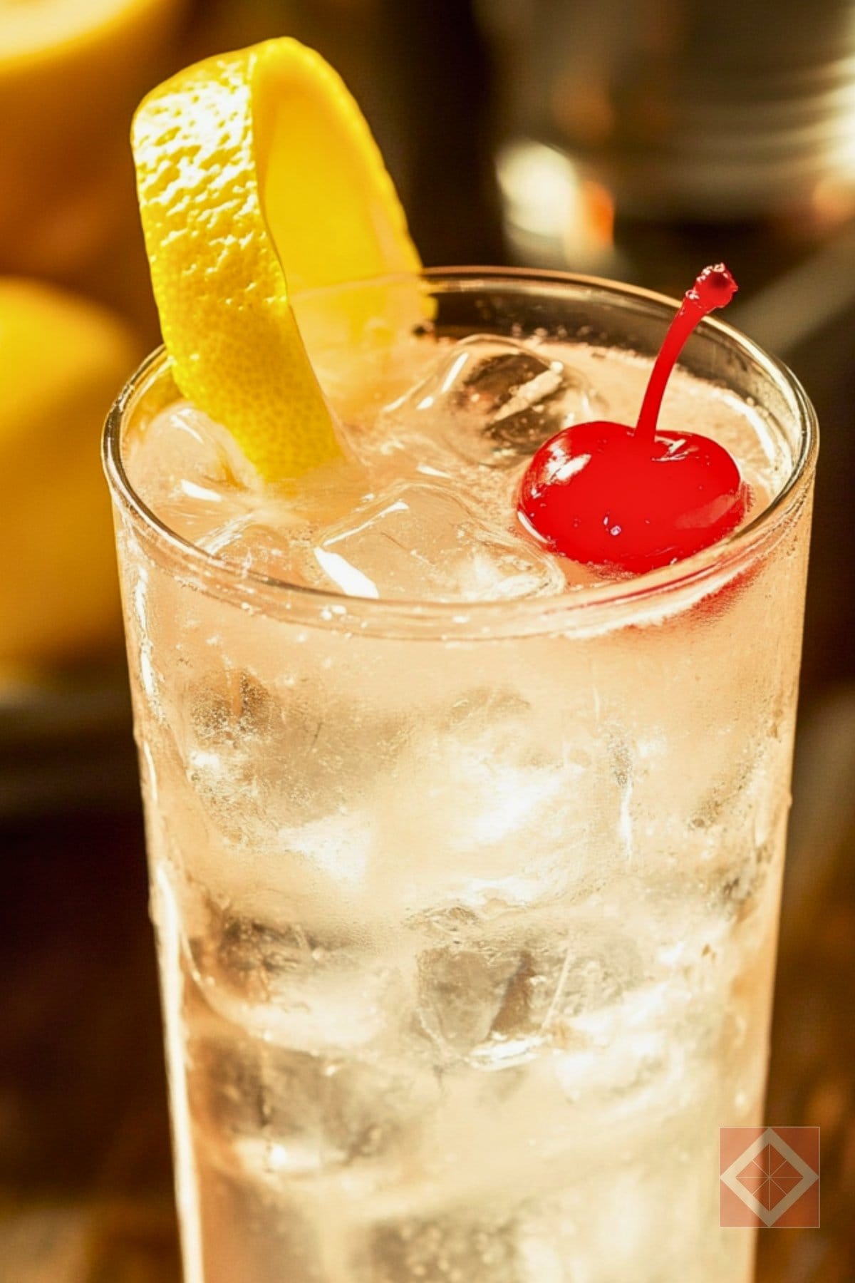 The Classic Tom Collins: Refreshment Redefined 4 The Classic Tom Collins: Refreshment Redefined - Tom Collins Cocktail pin 2 midia