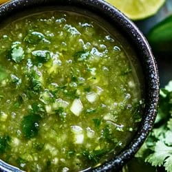 Homemade Tomatillo & Jalapeño Salsa Verde Made Simple 5 Homemade Tomatillo & Jalapeño Salsa Verde Made Simple - Tomatillo and Jalapeno Salsa Verde
