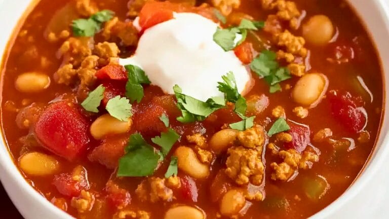 Simple Classic Turkey Chili One-Pot Recipe for a Quick, Filling Meal 9 Simple Classic Turkey Chili One-Pot Recipe for a Quick, Filling Meal - Turkey Chili midia