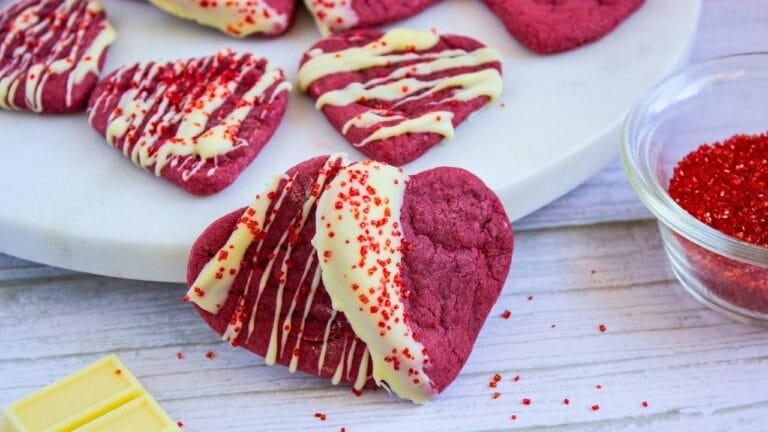 Irresistible Valentine's Heart Cookies You Can Make in Minutes 1 Irresistible Valentine's Heart Cookies You Can Make in Minutes - Valentines Heart Cookies pl