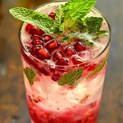 A Fruity Pomegranate Mojito Cocktail Alternative 5 A Fruity Pomegranate Mojito Cocktail Alternative - Virgin Pomegranate Mojito midia