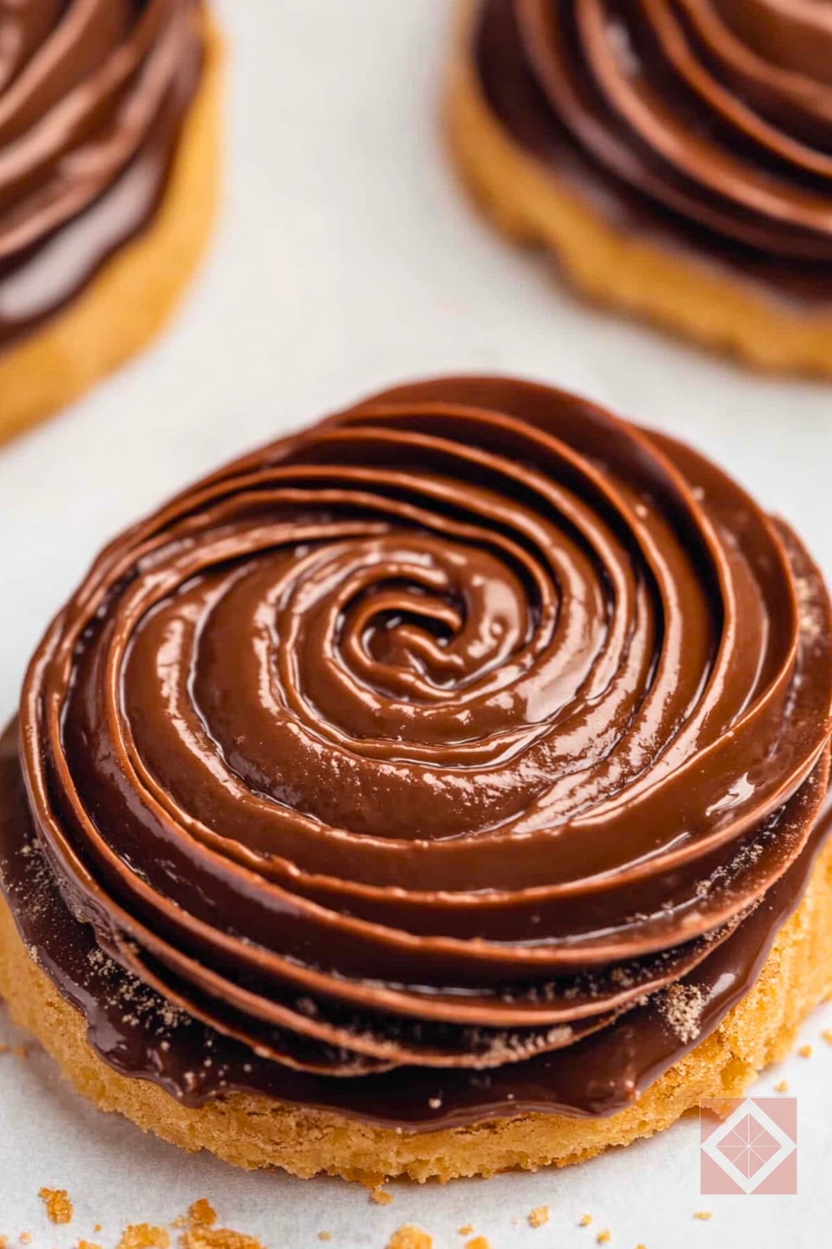 Whipped Chocolate Crémeux That Tastes Like Pure Luxury 4 Whipped Chocolate Crémeux That Tastes Like Pure Luxury - Whipped Chocolate Cremeux pin 2 midia