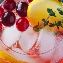 Refreshing Whiskey Smash: A Must-Try Cocktail Recipe 5 Refreshing Whiskey Smash: A Must-Try Cocktail Recipe - Whiskey Smash Cocktail midia