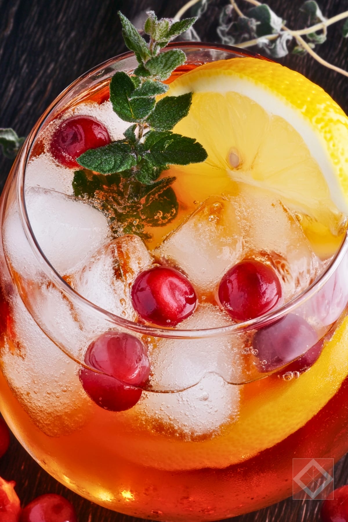 Refreshing Whiskey Smash: A Must-Try Cocktail Recipe 4 Refreshing Whiskey Smash: A Must-Try Cocktail Recipe - Whiskey Smash Cocktail pin 2 midia