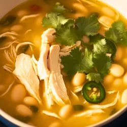 Best White Chicken Chili for Two One-Pot Recipe for Weeknights 4 Best White Chicken Chili for Two One-Pot Recipe for Weeknights - White Chicken Chili for Two One Pot midia