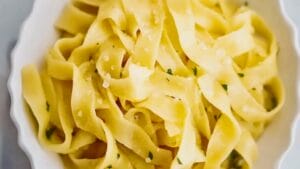 Best Buttered Egg Noodles One Pot Recipe Everyone Will Love 1 Best Buttered Egg Noodles One Pot Recipe Everyone Will Love - Wide Egg Noodles midia