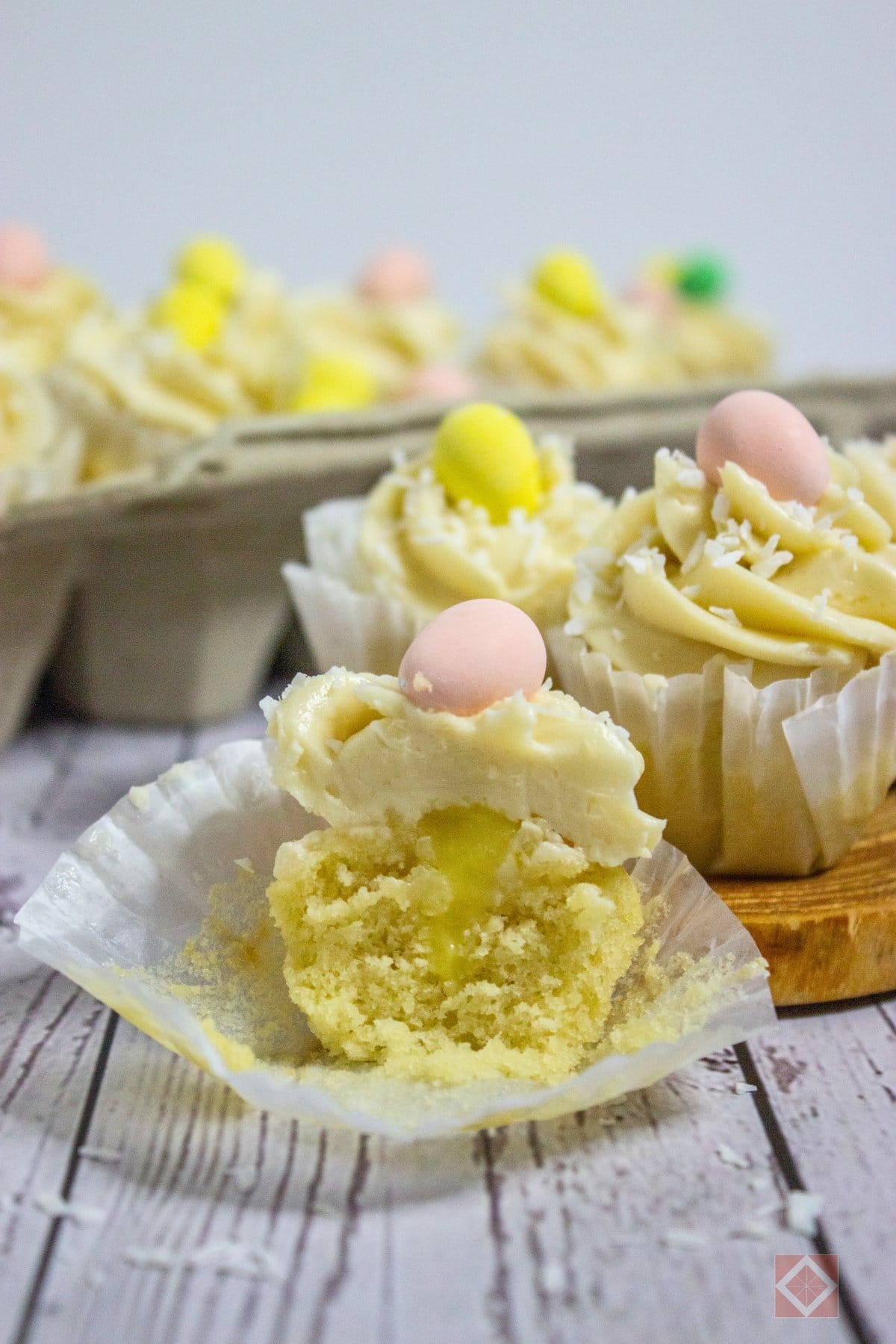 Lemon-Filled Easter Cupcakes With Creamy Frosting 5 Lemon-Filled Easter Cupcakes With Creamy Frosting - vanilla frosted cupcakes 5