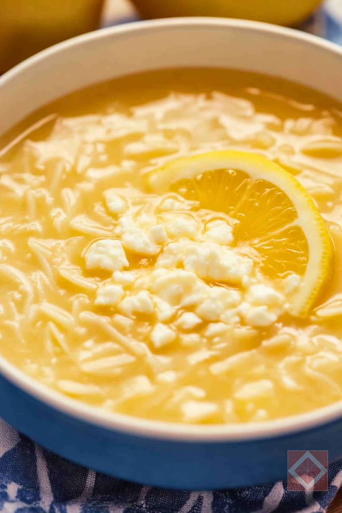 Avgolemono Soup: Instant Pot Magic in Minutes 3 Avgolemono Soup: Instant Pot Magic in Minutes - Avgolemono Soup Egg Lemon Orzo pin 2 midia