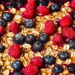 Enjoy a Heart-Healthy Breakfast with Berry Baked Oatmeal 6 Enjoy a Heart-Healthy Breakfast with Berry Baked Oatmeal - Berry Baked Oatmeal midia