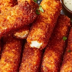 Best Crispy Nashville Hot Mozzarella Sticks Recipe Made Easy 5 Best Crispy Nashville Hot Mozzarella Sticks Recipe Made Easy - Best Crispy Nashville Hot Mozzarella Sticks midia