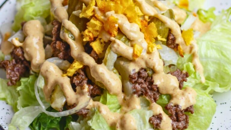 Easy Keto Big Mac Salad: A Healthy Burger Bowl 10 Easy Keto Big Mac Salad: A Healthy Burger Bowl - Big Mac Salad midia
