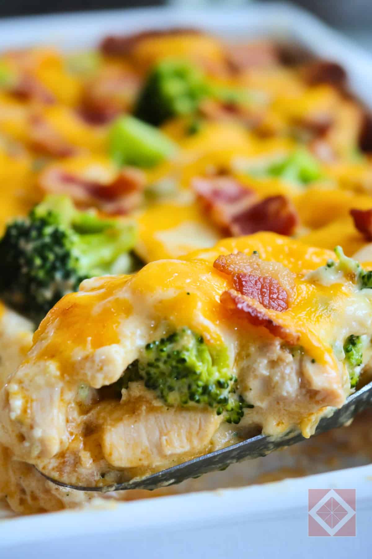 Cheesy Chicken Bacon Ranch Casserole with a Crunch 4 Cheesy Chicken Bacon Ranch Casserole with a Crunch - Cheesy Chicken Bacon Ranch Casserole with a Crunch pin 2 midia