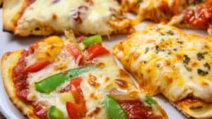 Easy Chicken Cutlet Pizza: Crispy, Cheesy & Low-Carb - Chicken Cutlet Pizza midia