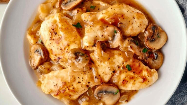 Savory Chicken Marsala with a Perfect Sauce in the Instant Pot 7 Savory Chicken Marsala with a Perfect Sauce in the Instant Pot - Chicken Marsala midia