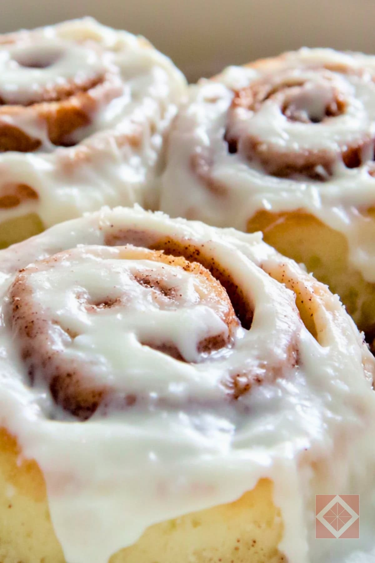 Warm & Gooey Keto Cinnamon Rolls Without the Guilt 4 Warm & Gooey Keto Cinnamon Rolls Without the Guilt - Cinnamon Rolls pin 2 midia