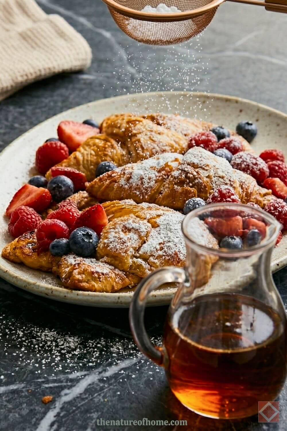 Fancy Yet Easy Croissant French Toast Bliss 4 Fancy Yet Easy Croissant French Toast Bliss - Easy Croissant French Toast Bliss 3