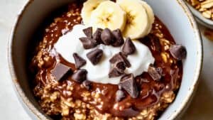 Chocolate Brownie Baked Oats (High-Protein & Vegan) 1 Chocolate Brownie Baked Oats (High-Protein & Vegan) - Easy Vegan High Protein Brownie Oats midia