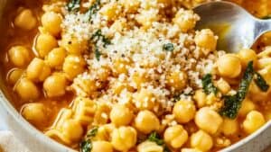 Hearty Vegan Pasta Recipe with High-Protein Chickpeas 1 Hearty Vegan Pasta Recipe with High-Protein Chickpeas - Hearty Vegan Pasta Recipe with High Protein Chickpeas midia
