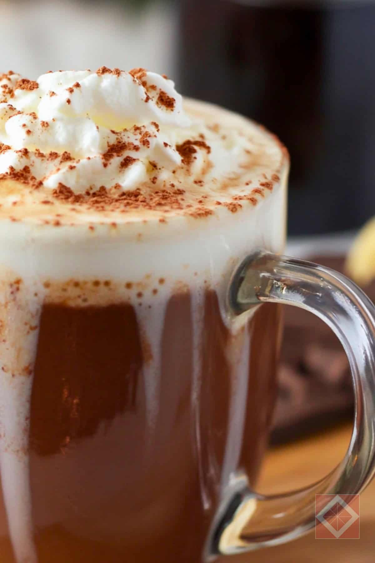 Velvety Keto Hot Cocoa: A Guilt-Free Indulgence 3 Velvety Keto Hot Cocoa: A Guilt-Free Indulgence - Hot Cocoa pin 1 midia
