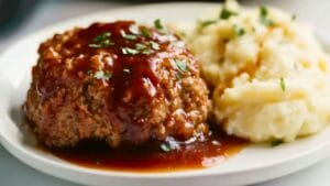 No-Fuss Meatloaf with Rich & Creamy Mashed Potatoes 1 No-Fuss Meatloaf with Rich & Creamy Mashed Potatoes - Instant Pot Meatloaf and Mashed Potatoes midia