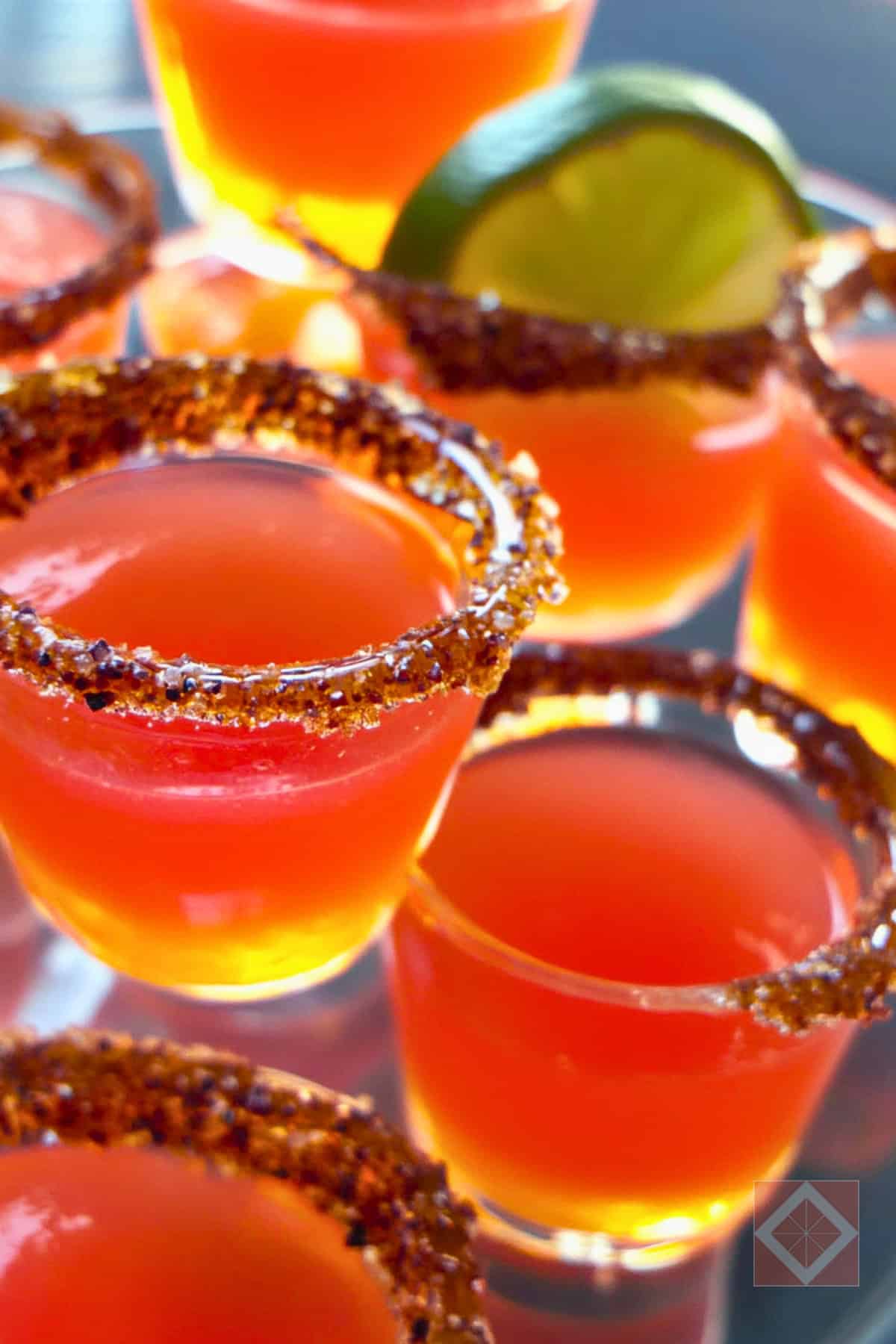 Keto-Friendly Tequila Jello Shots with Tajín 3 Keto-Friendly Tequila Jello Shots with Tajín - Jello Shots pin 1 midia