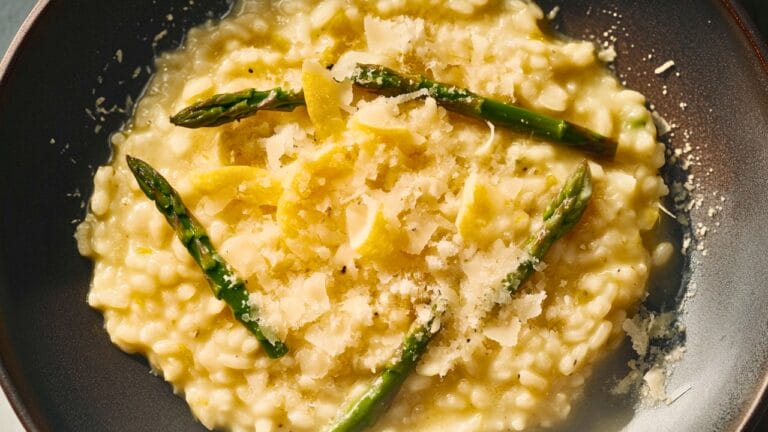 Fresh & Flavorful Asparagus Lemon Risotto: Instant Pot 8 Fresh & Flavorful Asparagus Lemon Risotto: Instant Pot - Lemon Asparagus Parmesan Risotto midia