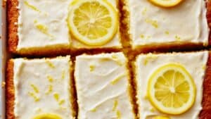 Bright & Zesty Lemon Cake with a Luscious Topping 1 Bright & Zesty Lemon Cake with a Luscious Topping - Lemon Cake midia