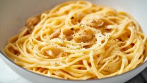 Quick Instant Pot Clam Linguine Recipe 1 Quick Instant Pot Clam Linguine Recipe - Linguine with White Clam Sauce midia