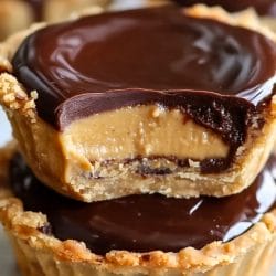 Easy Mini Chocolate Peanut Butter Pies Dessert Recipe Without Baking 5 Easy Mini Chocolate Peanut Butter Pies Dessert Recipe Without Baking - Mini Chocolate Peanut Butter Pies Dessert midia