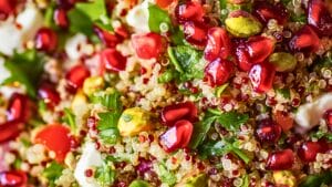 Pomegranate Pistachio Quinoa Salad for the DASH Diet 1 Pomegranate Pistachio Quinoa Salad for the DASH Diet - Pistachio Quinoa Salad with Pomegranate Citrus Vinaigrette midia