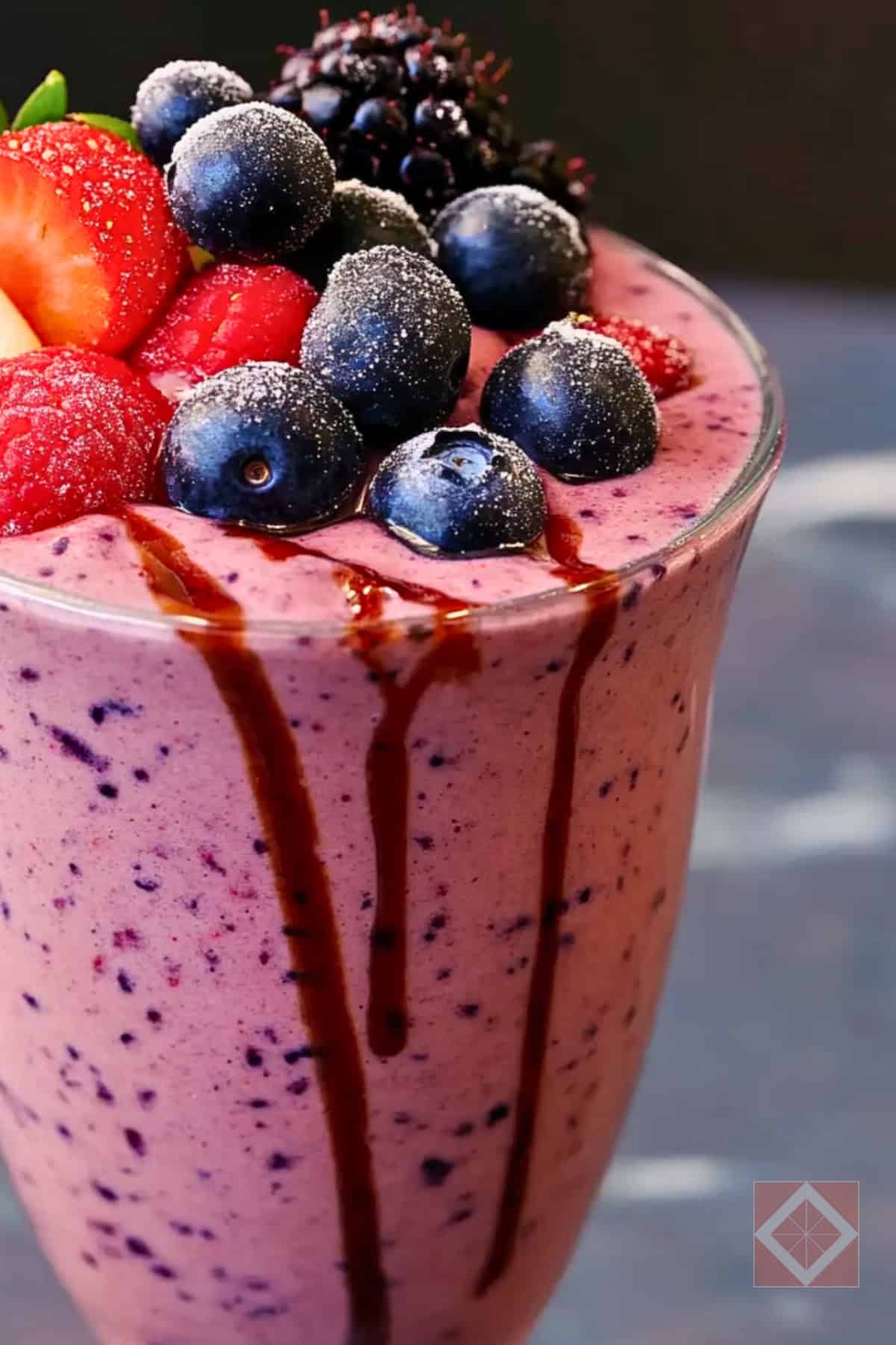 This Keto Protein Smoothie Tastes Like Dessert But Keeps You in Fat-Burning Mode 4 This Keto Protein Smoothie Tastes Like Dessert But Keeps You in Fat-Burning Mode - Protein Smoothie pin 2 midia