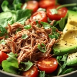Pulled Pork Salad Bowl That’s High-Protein, Super Tasty & Doesn’t Take Forever 6 Pulled Pork Salad Bowl That’s High-Protein, Super Tasty & Doesn’t Take Forever - Pulled Pork Salad Bowl midia