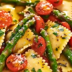 Easy Ravioli Recipe with Tomatoes, Asparagus, Garlic & Herbs 5 Easy Ravioli Recipe with Tomatoes, Asparagus, Garlic & Herbs - Ravioli Recipe with Tomatoes Asparagus Garlic and Herbs midia