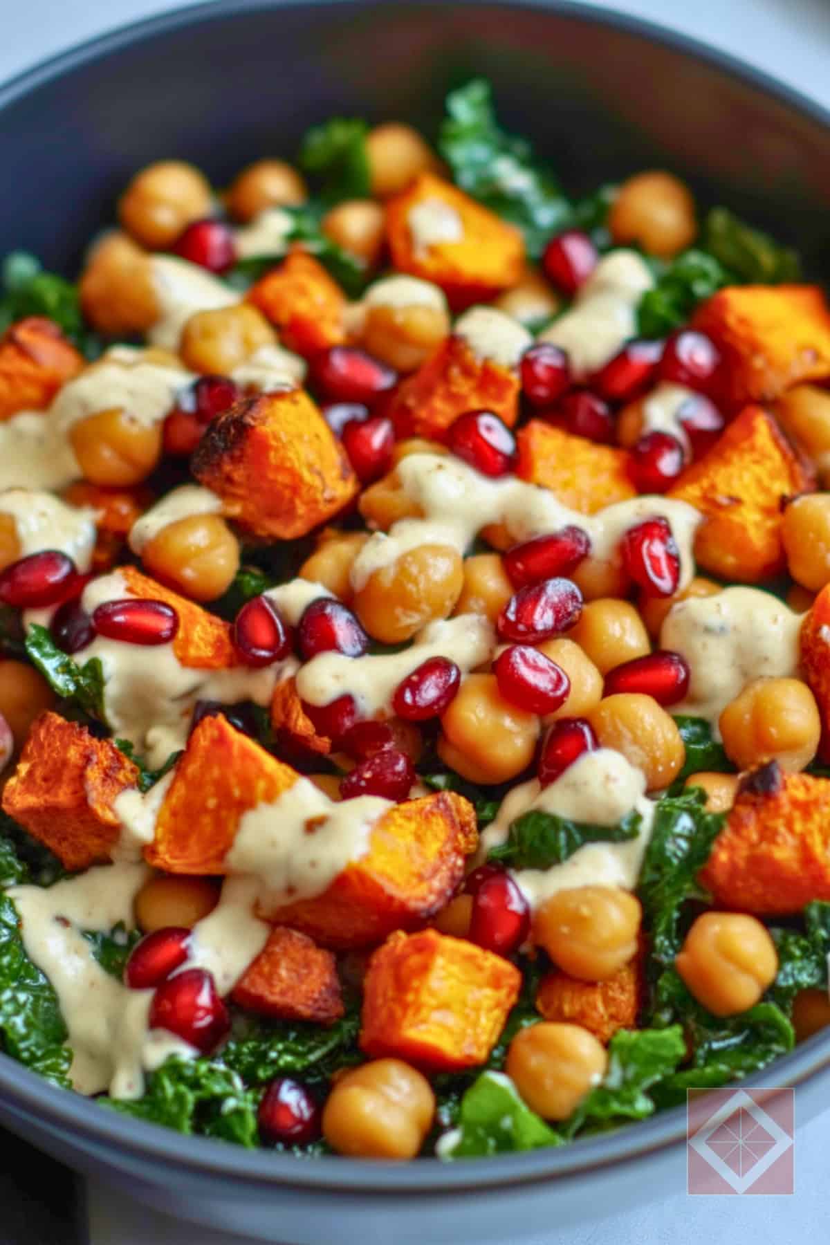 Roasted Chickpea & Sweet Potato High-Protein Vegan Salad 3 Roasted Chickpea & Sweet Potato High-Protein Vegan Salad - Roasted Chickpea Sweet Potato Salad pin 1 midia