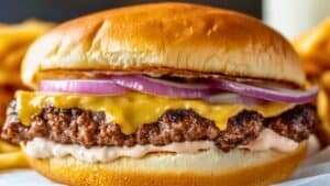 Smashburger Sammies: A Crispy, Cheesy & 15 Min Easy Recipe 1 Smashburger Sammies: A Crispy, Cheesy & 15 Min Easy Recipe - Smashburger Sammies midia