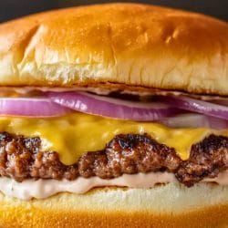 Smashburger Sammies: A Crispy, Cheesy & 15 Min Easy Recipe 6 Smashburger Sammies: A Crispy, Cheesy & 15 Min Easy Recipe - Smashburger Sammies midia