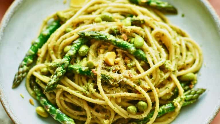 Fresh & Light Vegan Spaghetti with Asparagus & Pesto 8 Fresh & Light Vegan Spaghetti with Asparagus & Pesto - Spaghetti With Asparagus Pesto midia