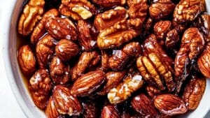 Spiced Maple Nuts for Guilt-Free Snacking 1 Spiced Maple Nuts for Guilt-Free Snacking - Spiced Maple Nuts midia