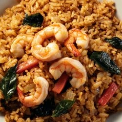 Thai Basil Fried Rice: A Simple, Tasty Dinner 4 Thai Basil Fried Rice: A Simple, Tasty Dinner - Thai Basil Fried Rice midia