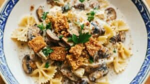 Vegan Creamy Mushroom Pasta with a Crispy Tofu Twist 1 Vegan Creamy Mushroom Pasta with a Crispy Tofu Twist - Vegan Creamy Mushroom Pasta With a Crispy Tofu Twist midia