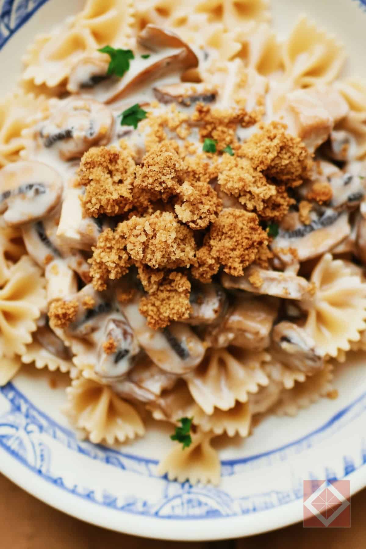 Vegan Creamy Mushroom Pasta with a Crispy Tofu Twist 3 Vegan Creamy Mushroom Pasta with a Crispy Tofu Twist - Vegan Creamy Mushroom Pasta With a Crispy Tofu Twist pin 1 midia