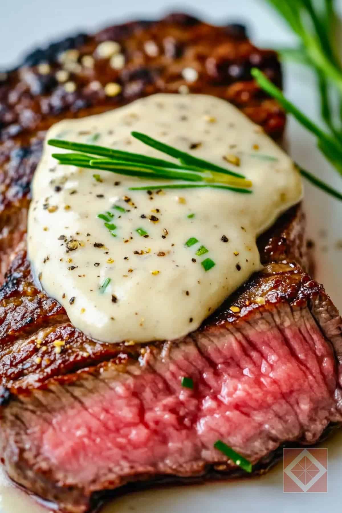 Alabama White Sauce: Creamy, Tangy & Irresistible 4 Alabama White Sauce: Creamy, Tangy & Irresistible - Alabama White Sauce pin 3 midia 1