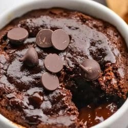 This Healthy Brownie in a Mug? Yeah, It’s My Go-To Late-Night Fix 5 This Healthy Brownie in a Mug? Yeah, It’s My Go-To Late-Night Fix - Brownie in a Mug midia