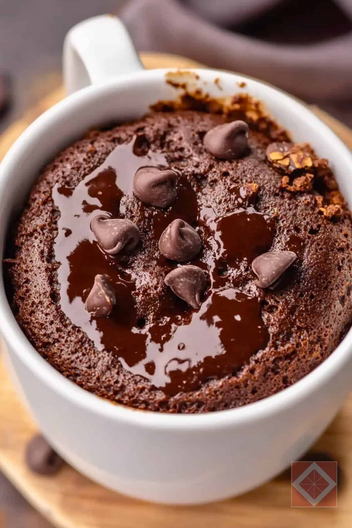 This Healthy Brownie in a Mug? Yeah, It’s My Go-To Late-Night Fix 3 This Healthy Brownie in a Mug? Yeah, It’s My Go-To Late-Night Fix - Brownie in a Mug pin 1 midia