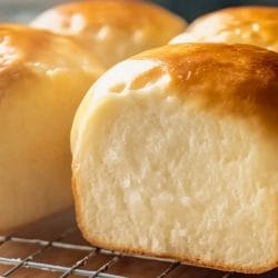 This Chinese Milk Bread Recipe Is Easy & Fluffy 4 This Chinese Milk Bread Recipe Is Easy & Fluffy - Chinese Milk Bread midia