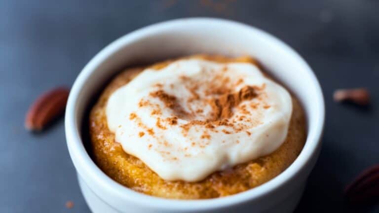 High-Protein Cinnamon Roll Bake for Sweet Cravings 5 High-Protein Cinnamon Roll Bake for Sweet Cravings - Cinnamon Roll Bake midia